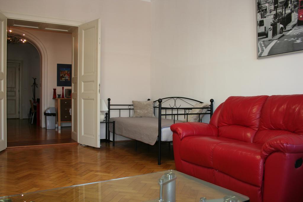 Apartment Balbinova Prague Exterior photo